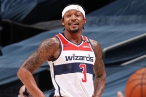 【声音】奇才全队期待新赛季 比尔：目标永远是冠军