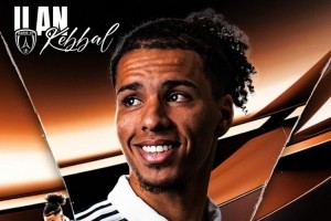 世俱杯竞猜-3场3球1助！巴黎FC攻击手柯巴尔当选法甲8月最佳球员