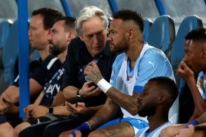 世俱杯-巴媒：内马尔威胁要从国家队退役，而巴西足协仍将聘请热苏斯