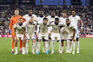 切尔西欧丙打卡晋级，关窗前还要签下奥西门+桑乔？